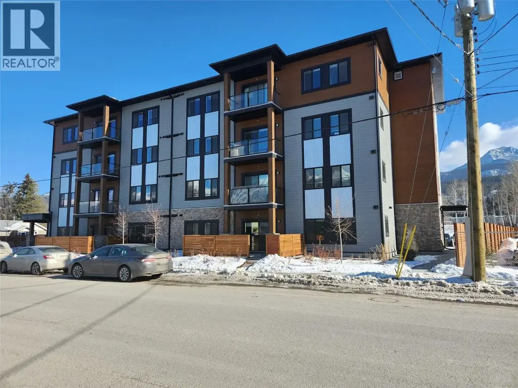 1200 11 Avenue Unit# 201, Golden